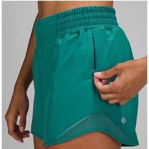 Lululemon Hotty Hot shorts Tall in Teal Lagoon- never worn